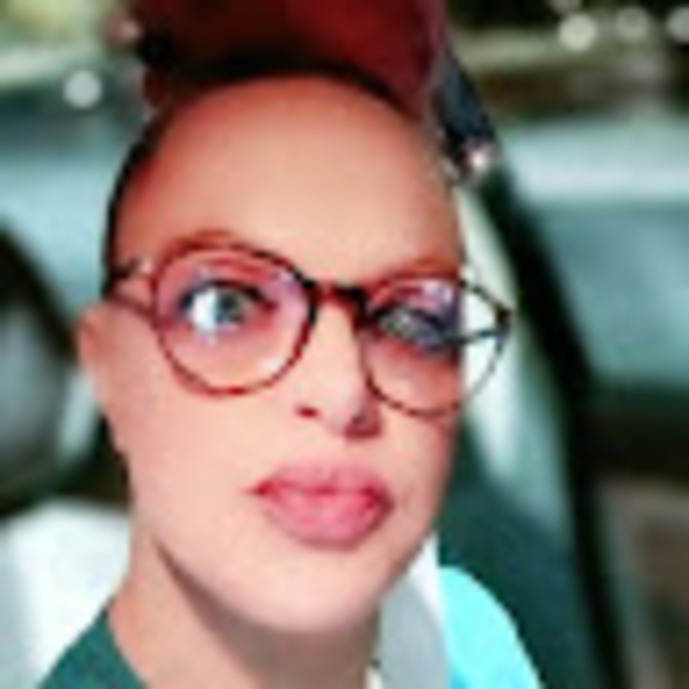 Meet your Posher, Leelee